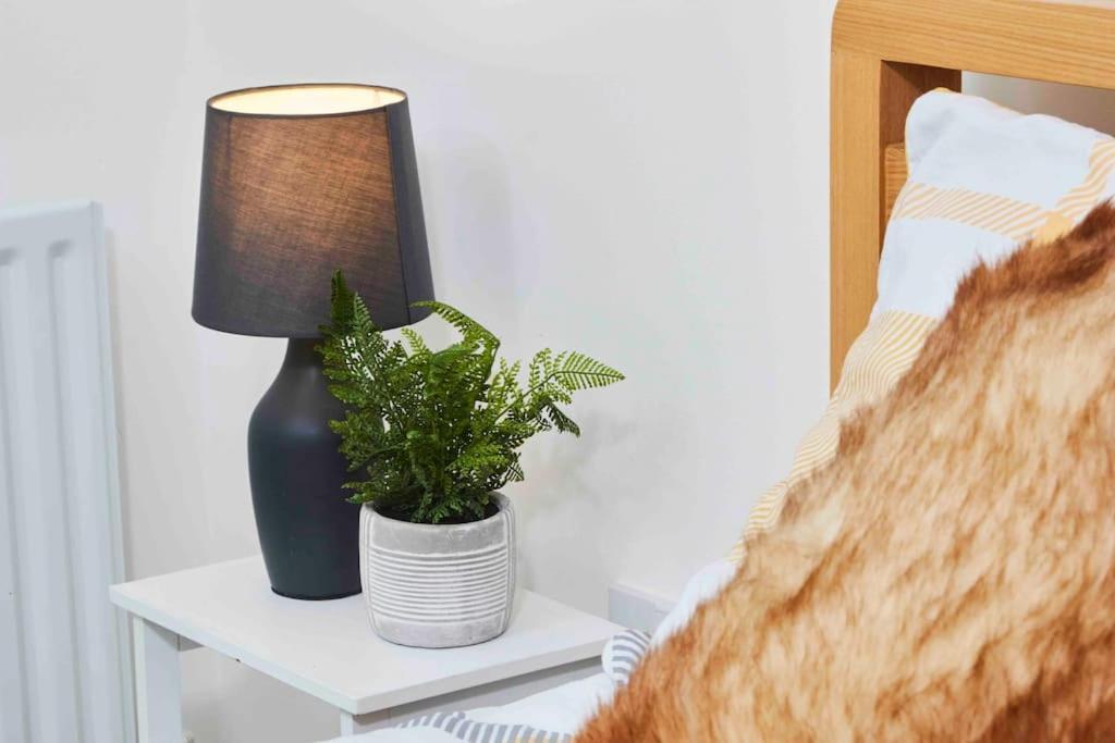 Dellehomes- Free Parking, Wfh, Family-Friendly Manchester Extérieur photo