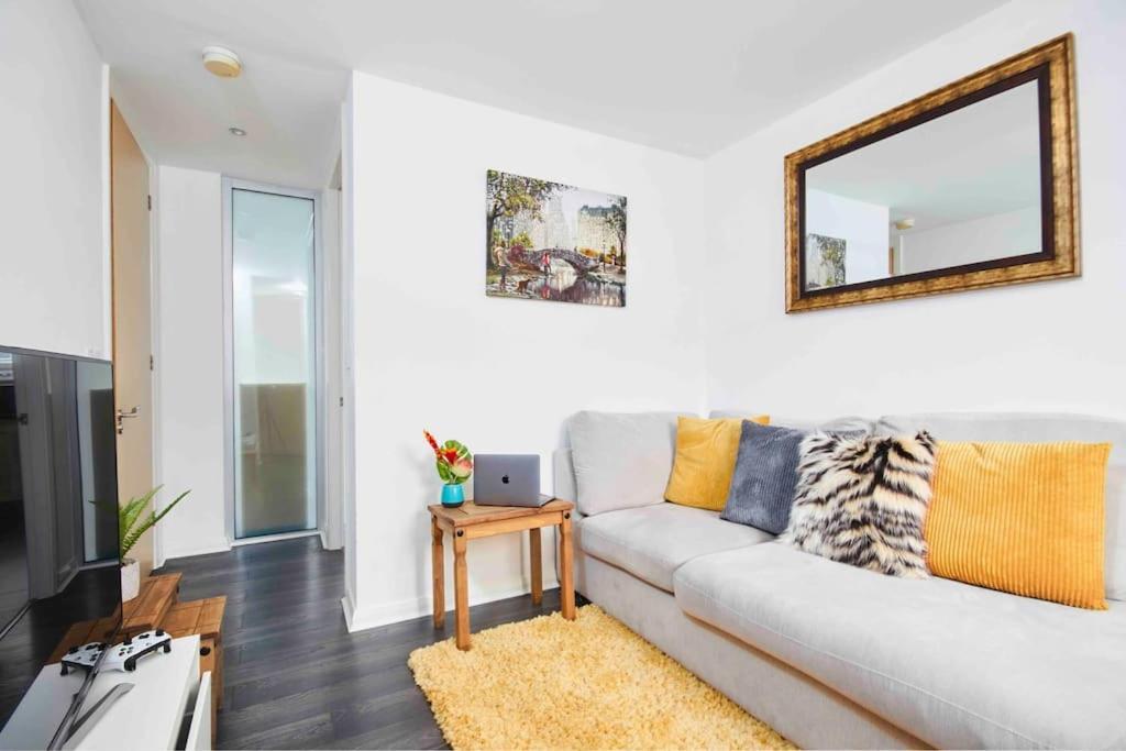 Dellehomes- Free Parking, Wfh, Family-Friendly Manchester Extérieur photo